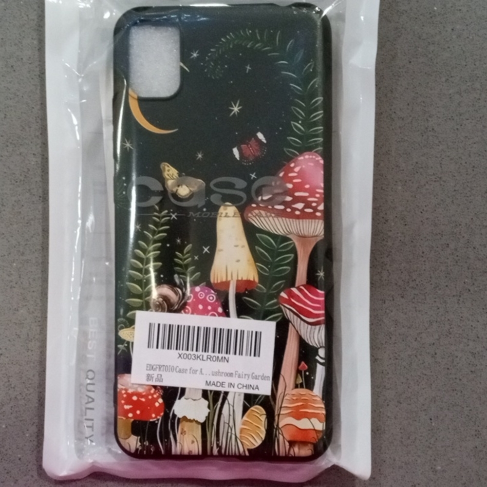 Phone case - Picture 3 of 4